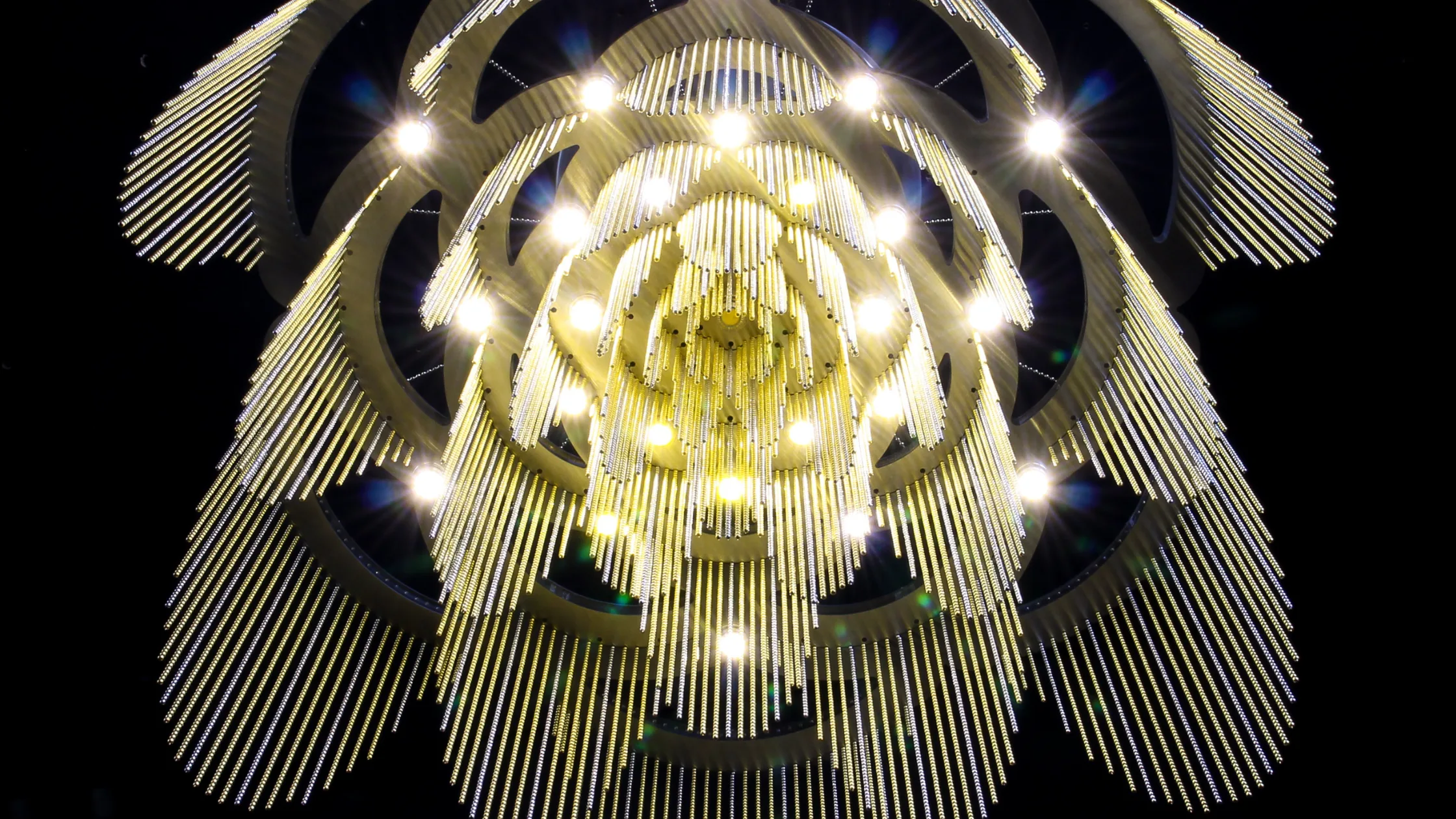 The Rose Chandelier with Straight Edging in Brass & Silver Chrome Metal Chain